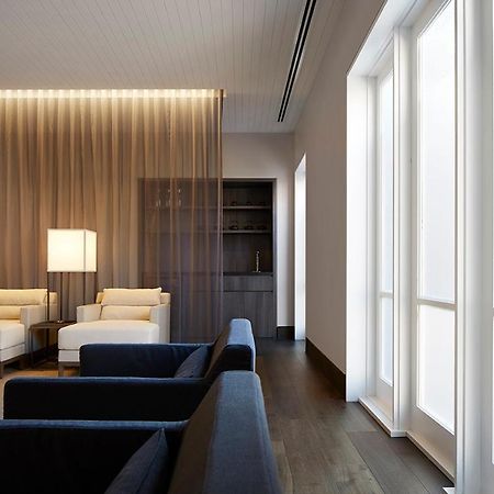 Hotel Realm Канберра Екстер'єр фото The interior of the 100 East 53rd Street penthouse
