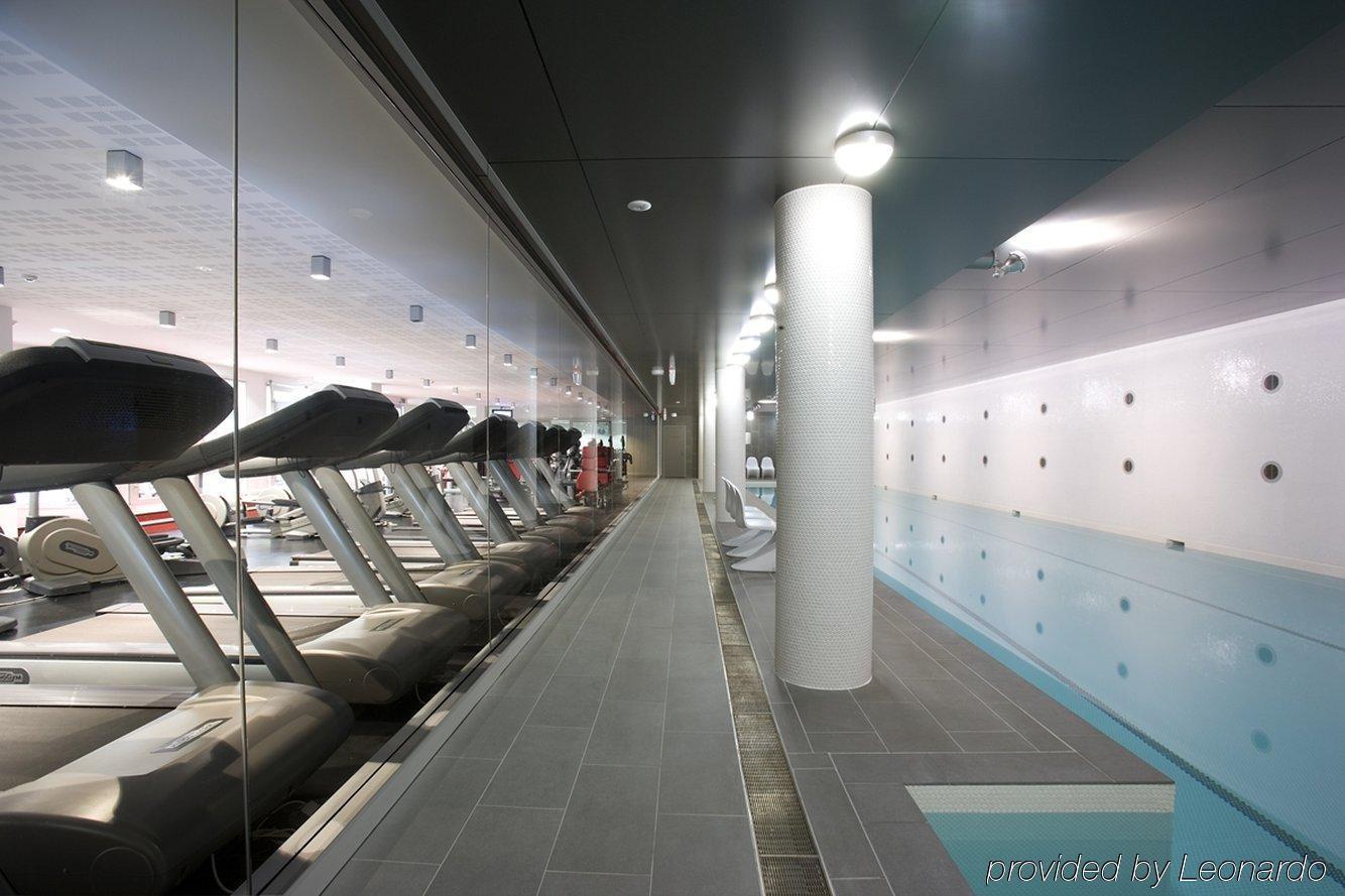 Hotel Realm Канберра Зручності фото The gym at the London Aquatics Centre
