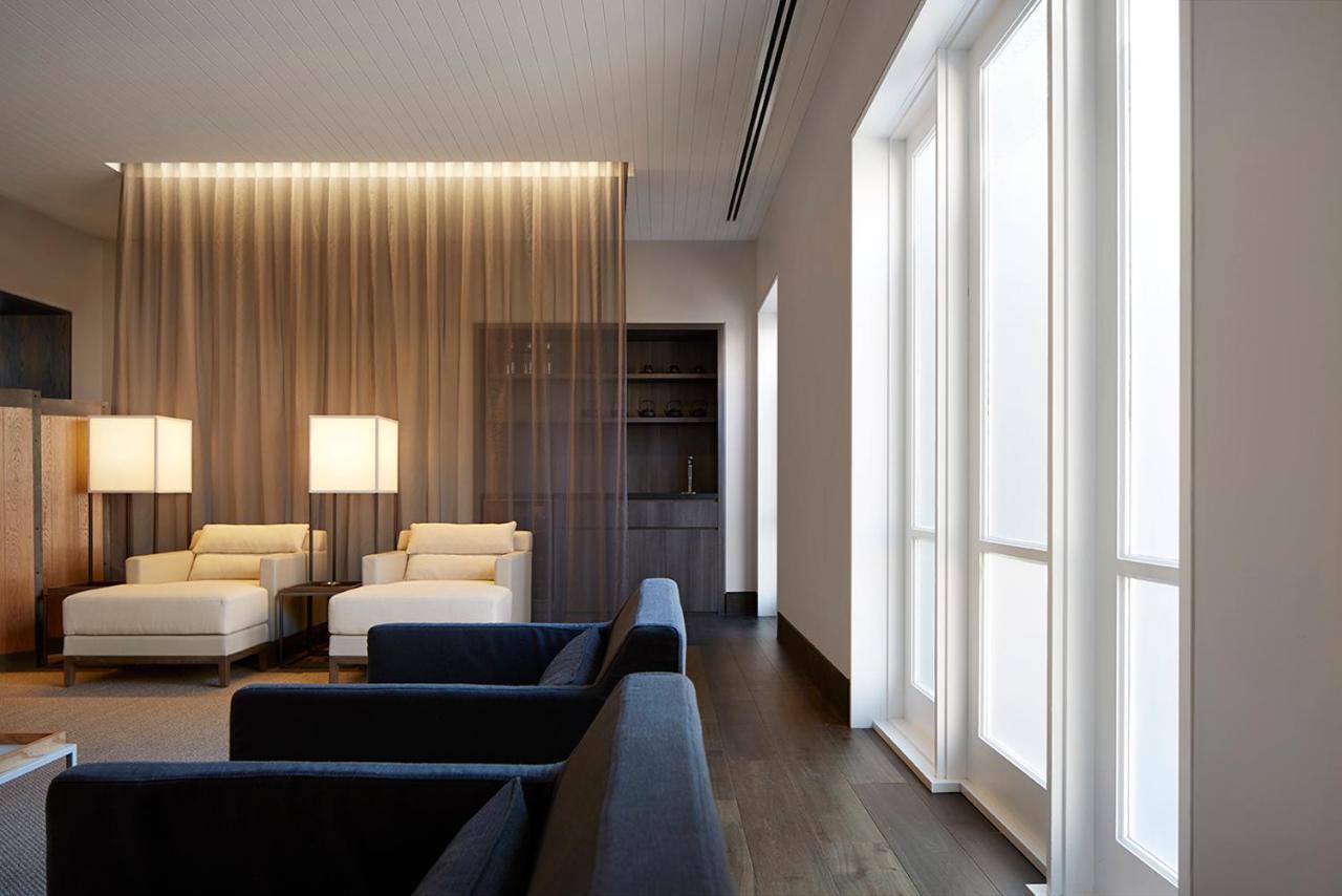 Hotel Realm Канберра Екстер'єр фото The interior of the 100 East 53rd Street penthouse